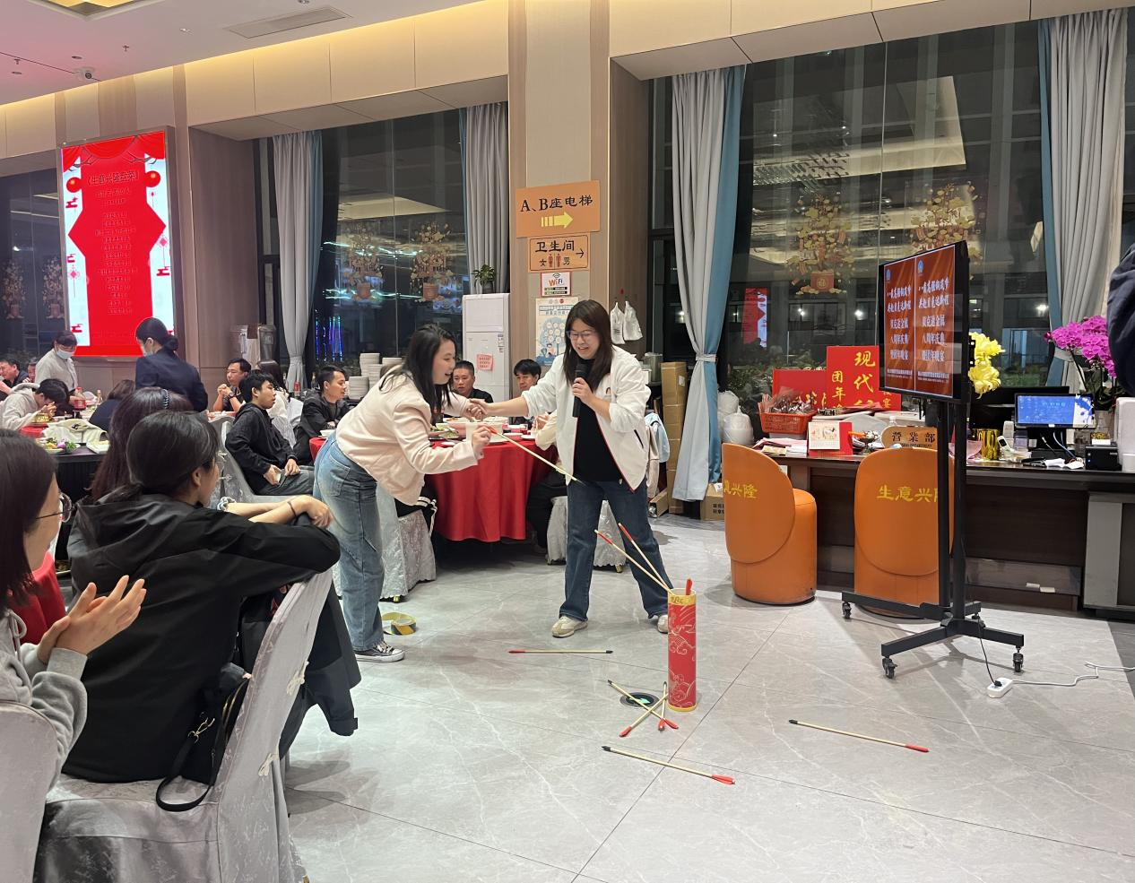 a19c0a70c1ef8bc.png a19c0a70c1ef8bc.png